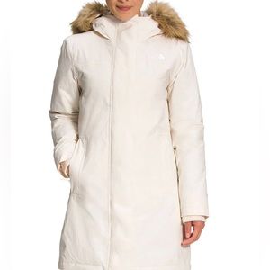 The North Face Artic Down Parka Gardenia White